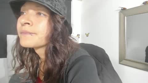 Evelyne online show from September 2025 11:50:01 PM