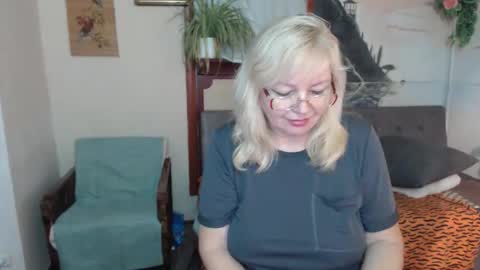 BarbaraBlondy online show from November 2025 11:25:02 PM