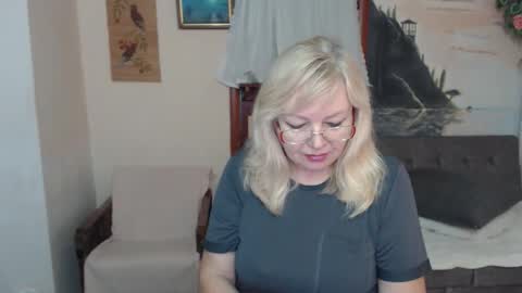 BarbaraBlondy online show from November 2025 08:51:01 PM