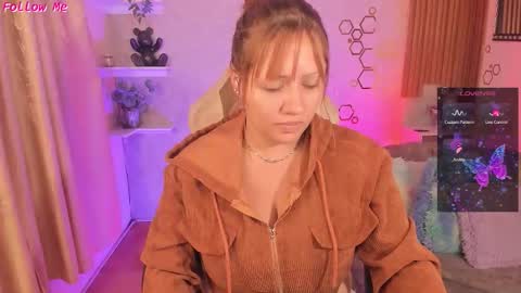 Snapshot of evelynvega0 chatting on June 2026 06:15:01 AM Bigboobs Evelyn Vega online show from June 2026 06:15:01 AM