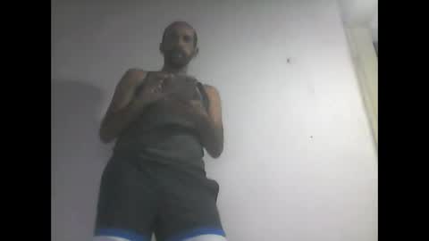 everaldosantos online show from February 2025 10:11:01 PM