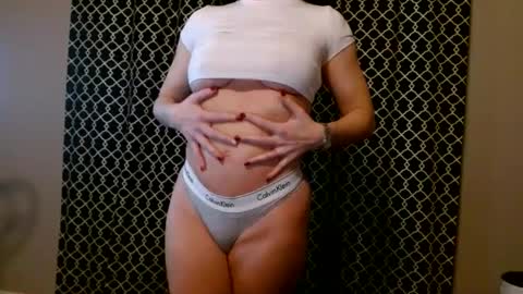 Everleighmae online show from February 2025 01:32:01 PM