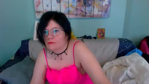 Everly online show from February 2026 04:16:02 AM