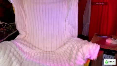 evi_brook online show from April 2026 04:35:01 PM