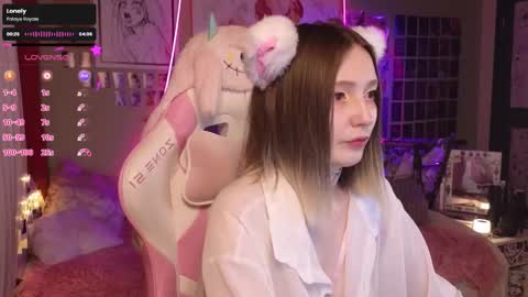 Evie online show from November 2025 11:58:02 PM