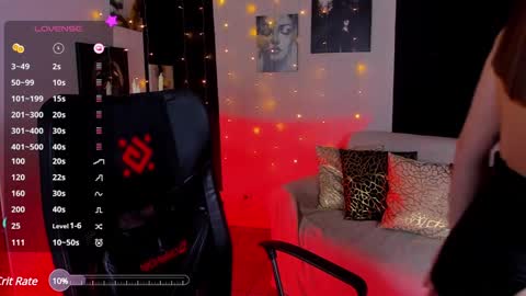 Evie online show from December 2024 09:42:02 PM