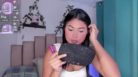 Ivi Alejandra  online show from July 2026 04:35:02 PM
