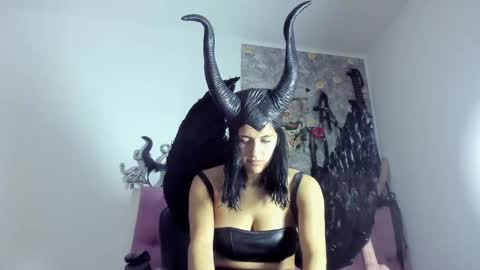 Mistress Sammy online show from October 2025 08:53:02 PM
