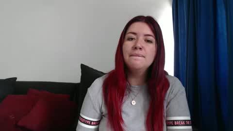 evilheart_69 online show from October 2025 04:40:02 PM