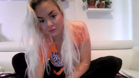Badblondebunny online show from October 2025 09:12:02 PM