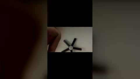 Snapshot of evindeva99 chatting on March 2026 11:44:02 PM evindeva99 online show from March 2026 11:44:02 PM