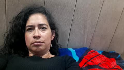 Snapshot of evolet_evolet_ chatting on November 2025 10:42:02 PM Evolet online show from November 2025 10:42:02 PM