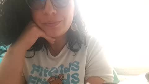 Snapshot of evolet_evolet_ chatting on November 2025 06:12:01 PM Evolet online show from November 2025 06:12:01 PM