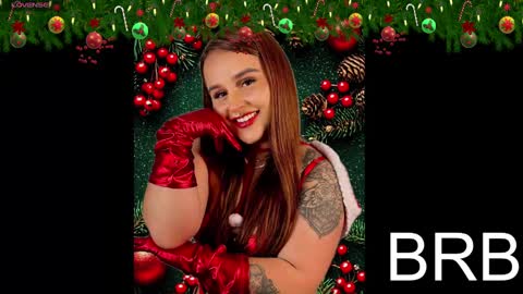 Snapshot of evy_orange1 chatting on December 2024 05:18:02 PM EVY online show from December 2024 05:18:02 PM