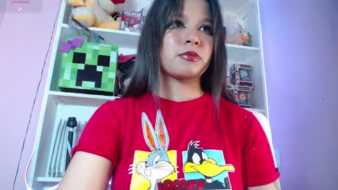 Im Evy online show from December 2024 04:27:02 PM