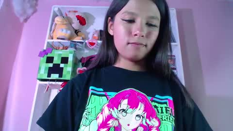 Im Evy online show from March 2025 01:25:02 AM