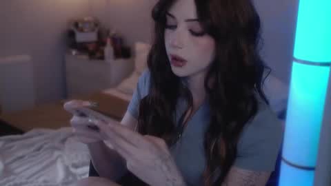 Alyson online show from February 2025 10:18:01 AM