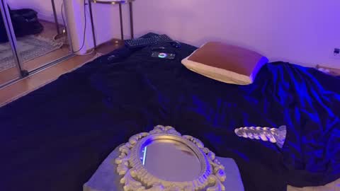 exhibitp online show from February 2025 05:53:02 PM