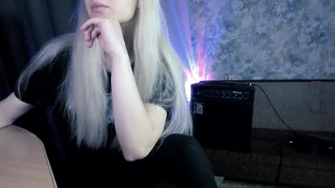 Snapshot of exorty chatting on February 2026 08:05:02 PM my real name is Irene but Exo is oke too online show from February 2026 08:05:02 PM