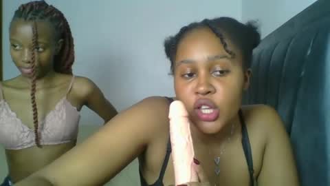exotic_cutiee online show from May 2026 11:04:01 AM