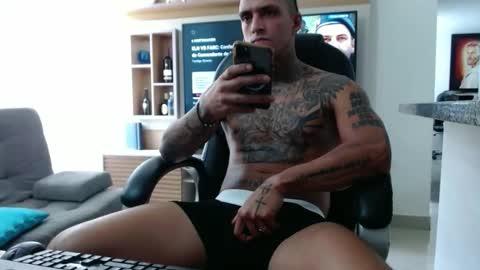 Snapshot of exotic_dude chatting on September 2025 07:06:02 PM camilo online show from September 2025 07:06:02 PM