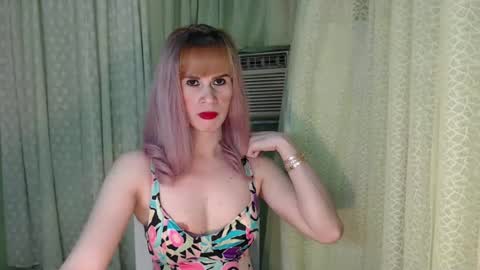 Snapshot of exoticbabes chatting on December 2024 05:16:01 AM exoticbabes online show from December 2024 05:16:01 AM