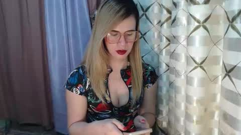Snapshot of exoticbabes chatting on September 2025 11:18:02 PM exoticbabes online show from September 2025 11:18:02 PM