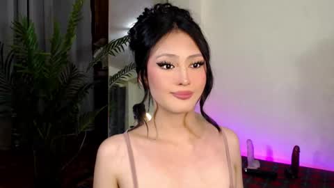 Snapshot of expensive_candyx chatting on December 2024 04:09:02 PM Candy  online show from December 2024 04:09:02 PM