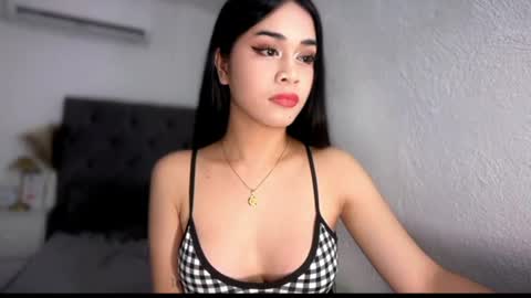 chloee online show from July 2026 02:16:01 AM
