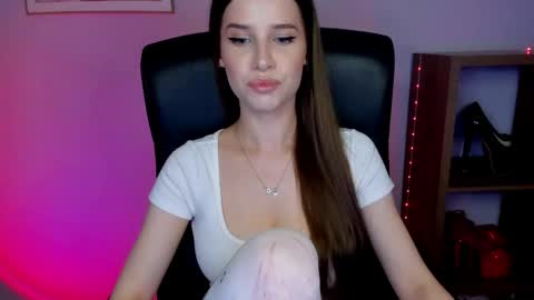 Snapshot of extasy_maya chatting on May 2026 06:41:02 AM Maya online show from May 2026 06:41:02 AM