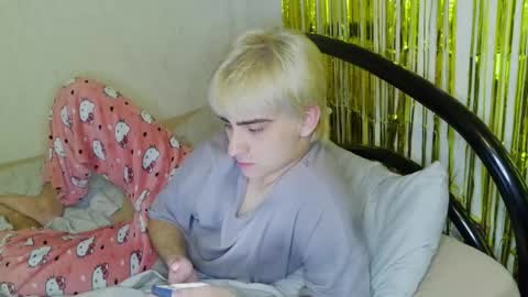 Snapshot of exvita chatting on April 2026 04:57:02 PM daniel online show from April 2026 04:57:02 PM