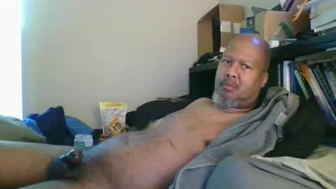 Snapshot of eyequee0007 chatting on May 2026 01:32:02 PM eyequee0007 online show from May 2026 01:32:02 PM