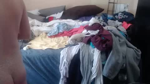 Snapshot of eyeswall0w chatting on October 2025 03:46:02 PM eyeswall0w online show from October 2025 03:46:02 PM