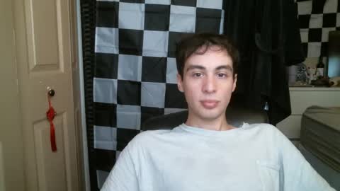 Snapshot of ezra_naamah chatting on January 2025 03:42:02 PM Ezra Naamah online show from January 2025 03:42:02 PM