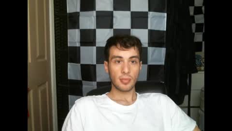 Snapshot of ezra_naamah chatting on March 2025 04:46:01 PM Ezra Naamah online show from March 2025 04:46:01 PM