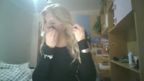 Snapshot of ezrafindom chatting on February 2026 05:24:01 PM Ranya online show from February 2026 05:24:01 PM