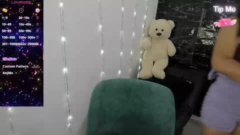 camila online show from October 2025 06:41:02 PM