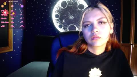 Snapshot of fabzy_fab chatting on February 2026 11:53:02 AM fabzy online show from February 2026 11:53:02 AM