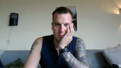 Snapshot of fack69ogsazzy69 chatting on September 2025 01:33:02 PM Dennis online show from September 2025 01:33:02 PM