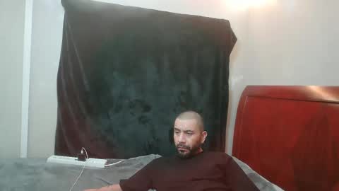 Snapshot of faded805 chatting on February 2026 02:24:02 PM Mark online show from February 2026 02:24:02 PM