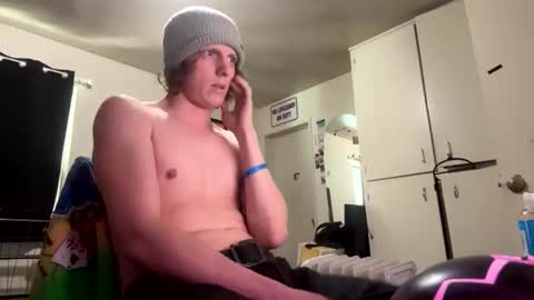 Snapshot of fadedboy4u chatting on February 2026 11:08:02 PM fadedboy4u online show from February 2026 11:08:02 PM