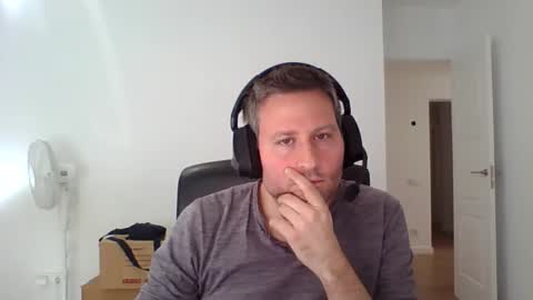 Snapshot of faer_087 chatting on November 2025 10:37:02 AM faer_087 online show from November 2025 10:37:02 AM