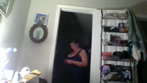 Snapshot of faidramae chatting on January 2025 04:32:01 AM faidra mae online show from January 2025 04:32:01 AM