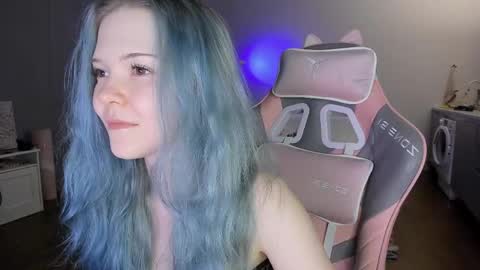 fairy_casey online show from May 2026 09:01:02 PM