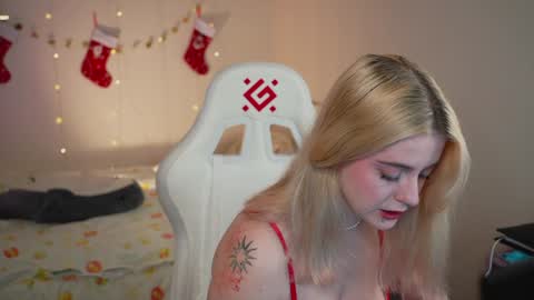 Vi  online show from December 2024 04:28:01 PM