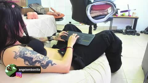 Megan    630  1330 -5 online show from April 2026 01:52:02 PM