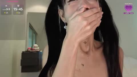 Snapshot of fallen_virtue chatting on January 2026 02:17:01 AM Miya online show from January 2026 02:17:01 AM