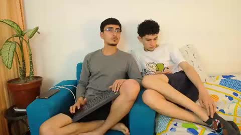 Snapshot of fallgays chatting on July 2026 02:29:01 AM FallGays online show from July 2026 02:29:01 AM