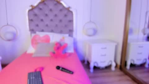 fallon_grey online show from January 2026 08:01:02 PM