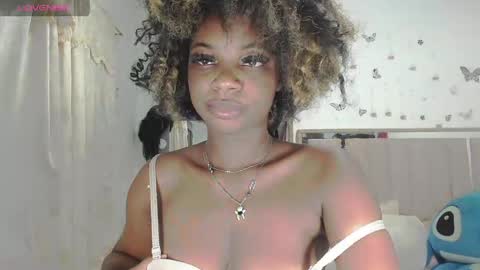 Snapshot of fallonsweett chatting on April 2026 01:22:01 AM fallonsweett online show from April 2026 01:22:01 AM